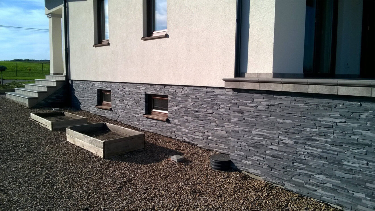 Баннер отделка фундамента в Тюмени