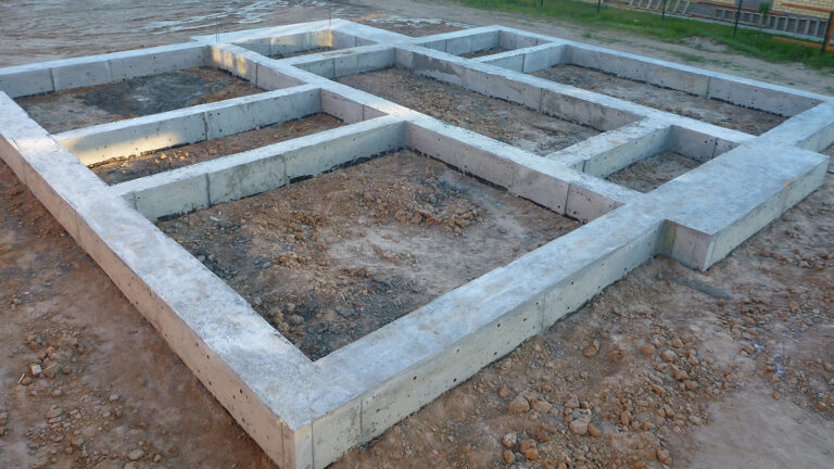 Фото ленточный фундамент