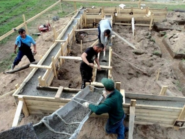 Фото опыт и экспертиза в строительстве фундамента